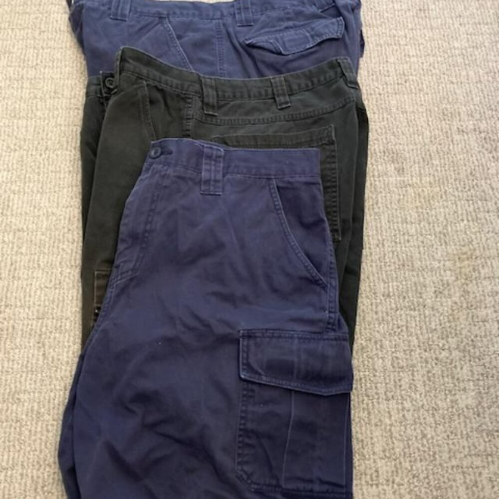 3 pair of Men's Cargo Shorts Wrangler & Croft & Barrow